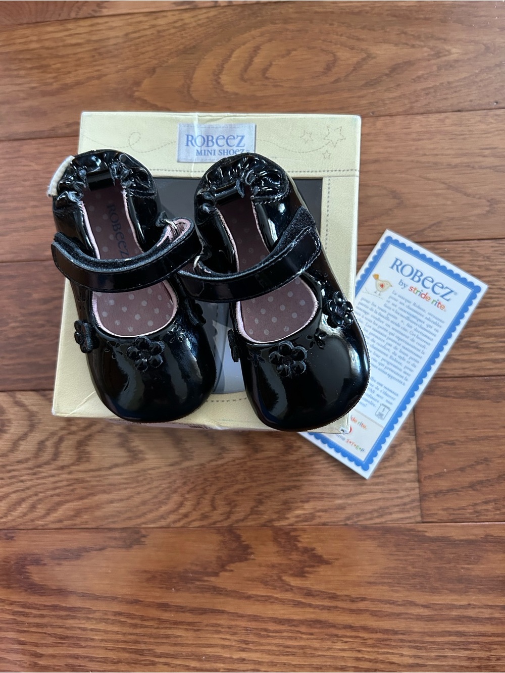 Robeez Black Patent Mary Jane Baby Shoes Size Infant 3